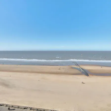 Apartment Lecomte - Sky & Sea Loft 208 Ostend