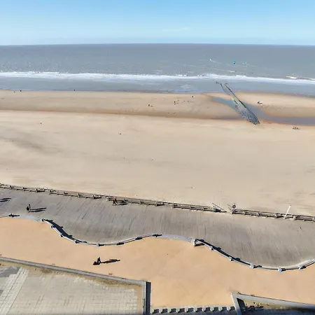 Lecomte - Sky & Sea Loft 208 Ostend