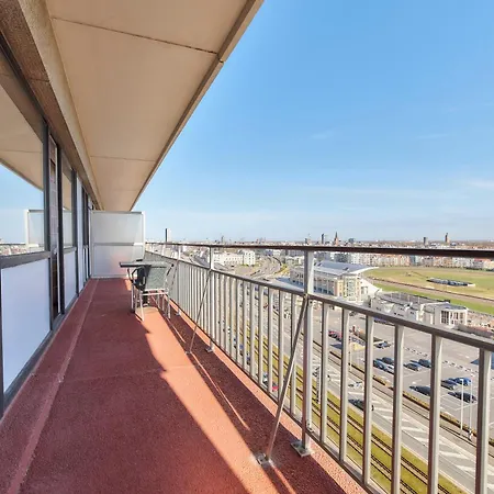 Lecomte - Sky & Sea Loft 208 Oostende