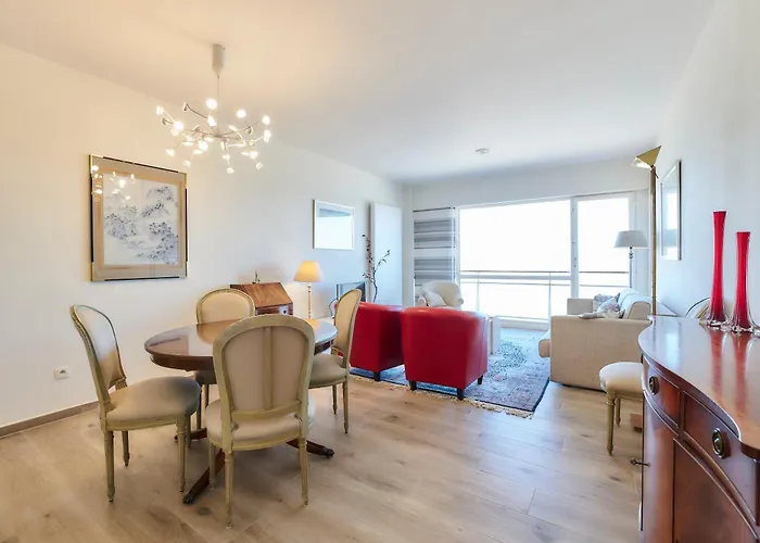 Appartement Lecomte - Sky & Sea Loft 208 *