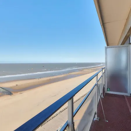 Apartment Lecomte - Sky & Sea Loft 208