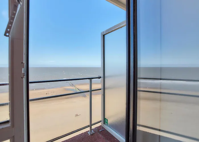 Lecomte - Sky & Sea Loft 208 * Ostende